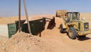 إزالة السواتر التربية لإعادة افتتاح طريق بوقرين - الجفرة