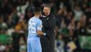 بسبب رياض محرز.. سليماني يوجه رسالة مشفرة للجمهور الجزائري