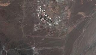 صورة للأقمار الصناعية لموقع نطنز