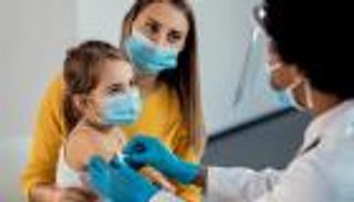 أمريكا تعلن موعد طرح لقاحين ضد كورونا للأطفال بعمر 6 أشهر