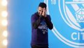 الميركاتو الصيفي.. ما هو موقف رياض محرز مع مانشستر سيتي؟