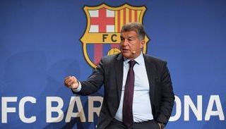 خوان لابورتا رئيس برشلونة