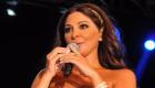 إليسا تؤجل طرح ألبومها الجديد.. "من أول دقيقة" السبب
