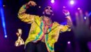 حفلات محمد رمضان.. إطلالات صادمة والجدل "عرض مستمر"