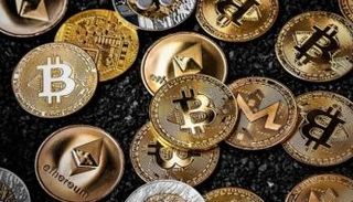 تراجع حاد لأسعار العملات الرقمية