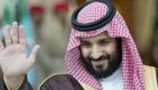 ولي العهد السعودي يغادر المملكة في زيارة لمصر والأردن وتركيا