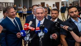 بنيامين نتنياهو 