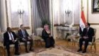 السعودية تبني أكبر محطة بالشرق الأوسط لتوليد الكهرباء من الرياح في مصر