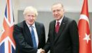 أزمة أوكرانيا.. مباحثات بين تركيا وألمانيا وبريطانيا