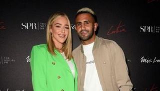 رياض محرز وزوجته تايلور وارد