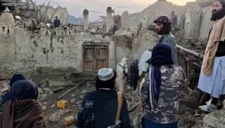 آثار الزلزال المدمر في أفغانستان