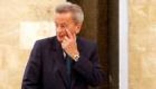 سر الكلمة المتلفزة لحاكم مصرف لبنان.. أين يختبئ رياض سلامة؟