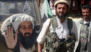 عناصر من القاعدة في المكلا عام 2016