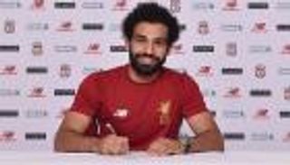 الاختيار الـ16.. لماذا اضطر ليفربول للتعاقد مع محمد صلاح في 2017؟
