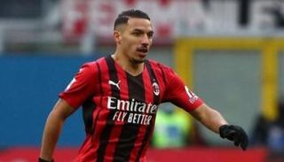 بن ناصر مع ميلان