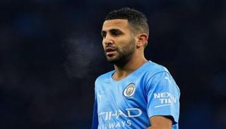 رياض محرز لاعب مانشستر سيتي الإنجليزي