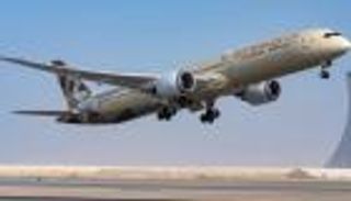 "الاتحاد للطيران" تتوقع ارتفاعا كبيرا في أعداد المسافرين خلال الصيف