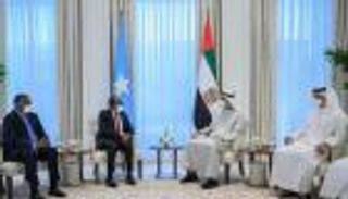 قرقاش: الاستقرار والتنمية ثنائية الإمارات لدعم الصومال