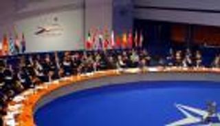 3 قمم تختبر "وحدة الغرب".. أوكرانيا تهيمن على المشهد