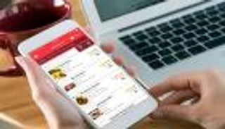 اغتصبها صديق "تطبيق المواعدة".. وأنقذتها شطيرة برجر