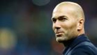 بسبب الكرة الذهبية.. زيدان يتجاهل محمد صلاح