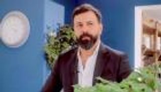 تيم حسن يخرج من جلباب "الهيبة".. ما قصة "عاصي الزند"؟