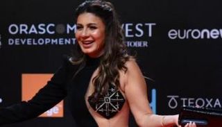 الفنانة المصرية نجلاء بدر