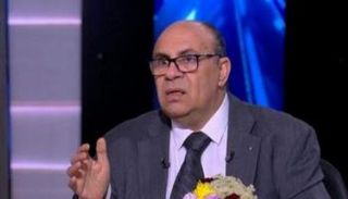 الدكتور مبروك عطية