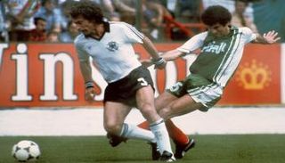 منتخب الجزائر - كأس العالم 1982