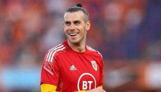 جاريث بيل نجم منتخب ويلز