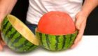 5 حيل عن الأطعمة.. كيف تختار بطيخة مثالية؟