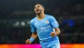 الكشف عن خطة مانشستر سيتي بشأن رياض محرز