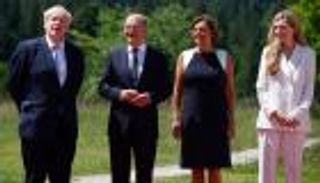 أول ظهور رسمي.. من هي السيدة الأولى لألمانيا؟