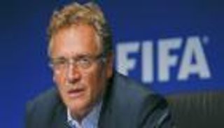 "رشاوى بث المونديال".. فالك لا يستسلم ويتصدى لقرار المحكمة