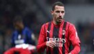 شرط وحيد.. أزمة التجديد تستمر بين ميلان وبن ناصر