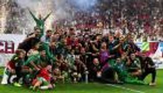 خطوة عربية جديدة.. نجم منتخب الجزائر إلى الدوري السعودي