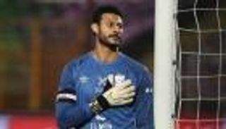 بتغريدة موجزة.. الأهلي يتصدى لضربات الجماهير ضد محمد الشناوي