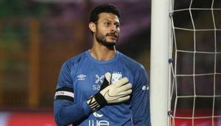 محمد الشناوي حارس الأهلي المصري