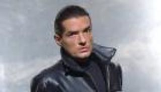 نجم بوب نمساوي توفي قبل 24 عاما: خليفة يلتسن سيأخد أوكرانيا أولا