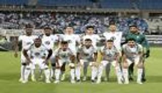 نصف العالم يجيب.. هل يعود الأهلي إلى الدوري السعودي؟