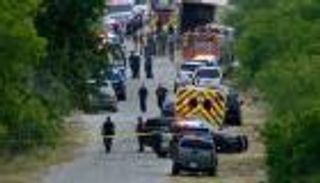 50 قتيلاً.. "جحيم الشاحنة" يصدم العالم بأفظع حوادث تهريب البشر