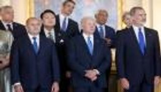 واشنطن تعزز وجودها العسكري في أوروبا.. والعين على "الناتو"