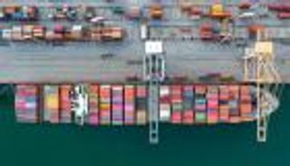 منع التصدير.. قيود "مشروعة" تكبل سلاسل الإمداد العالمية