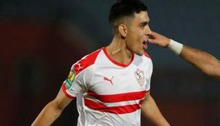 أشرف بن شرقي لاعب الزمالك المصري