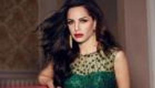 مفاجأة كبرى عن آمال ماهر خلال ساعات