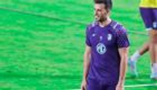 ماذا سيفعل عمر السومة بعد هبوط الأهلي السعودي؟