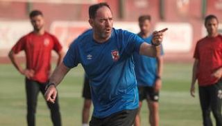 مدرب الأهلي
