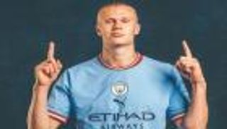 قبل السيتي.. لماذا رفض هالاند عرض مانشستر يونايتد؟