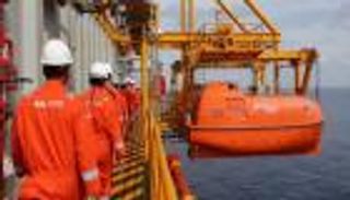 مبادلة للبترول.. عقد من النمو والإنجازات لا تزال تتدفق