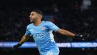 الميركاتو الصيفي.. تطور جديد بشأن مستقبل رياض محرز مع مانشستر سيتي